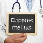 Dr con cartel diabetes mellitus